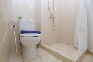 Cozy and Strategic Studio at Springlake Summarecon Apartment By Travelio - Bekasi - 4