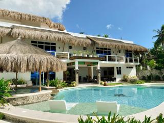 Avila's Horizon Dive Resort Santander - Santander - 2