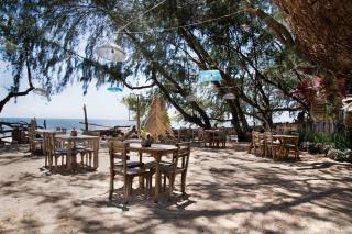 Cemara Beachfront Suite - 0
