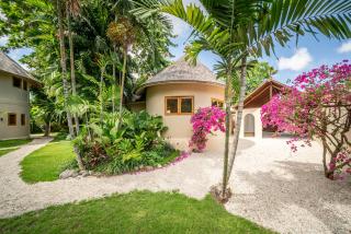 Villa Meraki, 6BR, incl breakfast, heart of Seminyak, walking distance to restaurants, bars and shops, tropical garden - Seminyak - 2