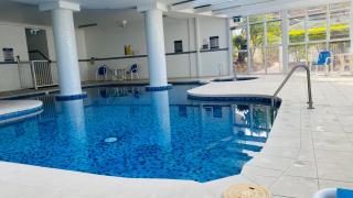 8th Floor Ocean View Apartment - Gold Coast - 5