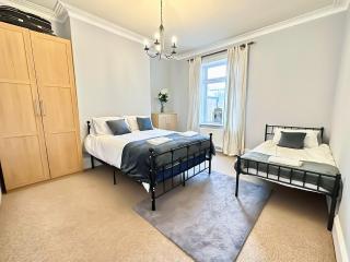Victoria House By The Sea - Whitley Bay - 5