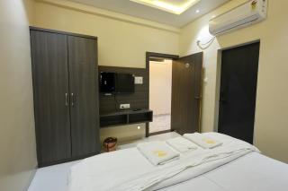 Nandini Executive Lodge - Tuljapur - 3