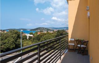 Three-Bedroom Holiday Home In Razanj - Ražanj - 9