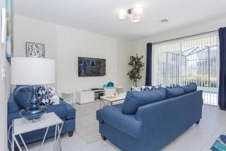 Last Minute Disney Getaway! Private Pool, Hot Tub & Games Room. Book Now! #60217 - Kissimmee - 4