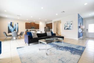 Last Minute Disney Getaway! Private Pool, Hot Tub & Games Room. Book Now! #98283 - Orlando - 4