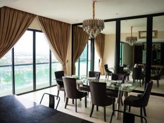 Artistic Marina View 3BR Permas w Bathtub & Seaview Balcony Permas by Our Stay - Johor Bahru - 0