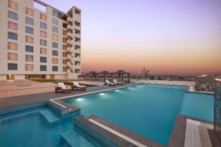 Doubletree By Hilton Varanasi - 9
