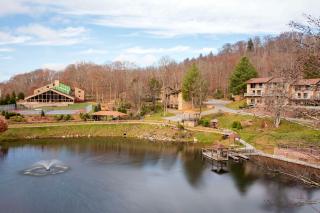 Bluegreen Vacations Blue Ridge Village, an Ascend Resort - Banner Elk - 8