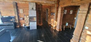 The Whole Beautiful Cabin With Jacuzzi A Luxurious Getaway in Solberglia - 2