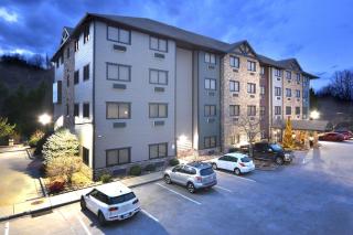 Brookstone Lodge near Biltmore Village, Ascend Hotel Collection - Asheville - 8