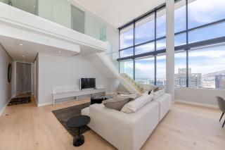 Double Volume Penthouse Apartment - 9