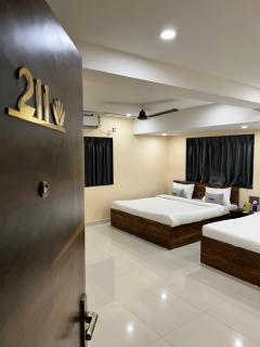 Hotel Alba Inn Shirdi - Shirdi - 7