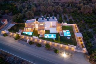 Ossiano Pool Villas,Heating Pool, 2 min drive to Haraki Beach & 10 min to Lindos - Haraki - 9
