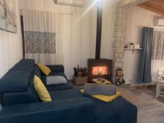 Luxury house Ivan with 4 bedrooms - Divojevići - 9