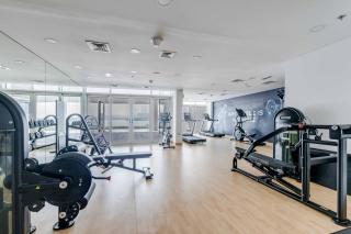 Luxury Azizi Mina Beachfront Apartments - Dubai - 7