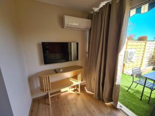 Appartement Evasion Ensoleillée - Parking Jardin - 1