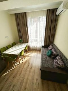 Уютные апартаменты в центре - Almaty - 4