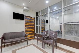 Collection O Townhouse Lemonade Shyam Nagar - Juhi Bari - 4