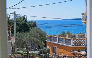 Ferienhaus ADRIENNE 100m vom Strand - Martinšćica - 5
