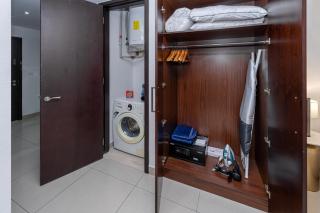 Downtown Studio with Balcony at 29Blvd - 1