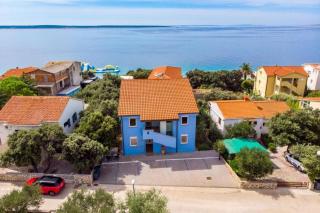 Apartments Cathy - Mandre - 0