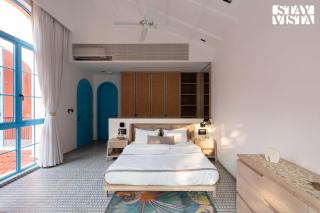StayVista at Baia Alondra with Pool, BBQ, Balcony - Mandrem - 1