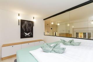 2 BR w AC Extravagant Gallery Loft by NeWave Apartments - Budapest - 7