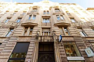 2 BR w AC Extravagant Gallery Loft by NeWave Apartments - Budapest - 3