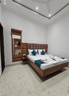 HOTEL RS Inn - Amritsar - 0