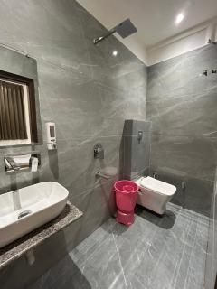 HOTEL RS Inn - Amritsar - 1