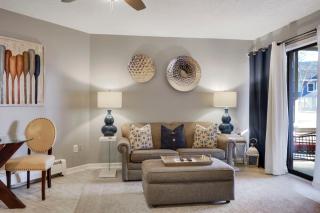 103 Pointes North Inn - 9