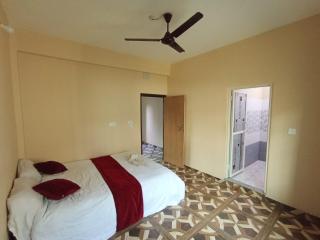 Lucky Pokhara Apartment - Pokhara - 2
