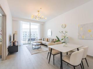 Modern Spacious- 2 BR with Pool & Gym- Luma 22 JVC - Dubai - 1