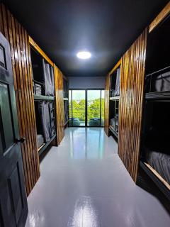 ILOFT Hostel Phuket - Ban Ket Ho - 7
