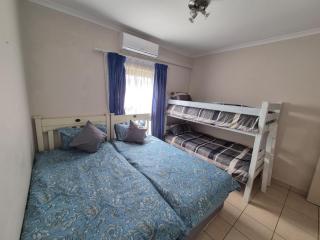 Bondi Beach, unit 34 Shelly Beach - Port Shepstone - 1