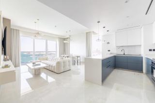 Luxury Coastal Escape - Bright 3BR Apt - La Vie JBR - Dubai - 5