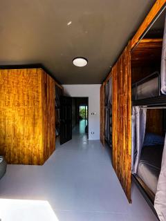 ILOFT Hostel Phuket - Ban Ket Ho - 8