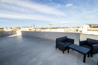 The Urban Oasis Chic 2-Bedroom Penthouse - St Paul's Bay - 4