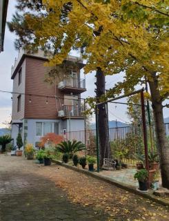 GT House Batumi - Batoemi - 9