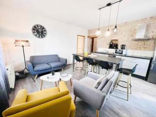 La Gare: 50m2, 4 Prs, 2 Ch - Proximité cité gastro - 0