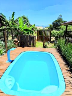 Chalés Praia do Rosa piscina compartilhada - 2