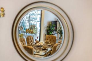 Royal King Size Stay 2BR With Marina View - 1