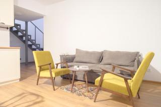 Vake Two-storey apt with Balcony - 0