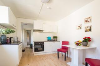 schöne Wohnung in Neu-Isenburg - Neu Isenburg - 1