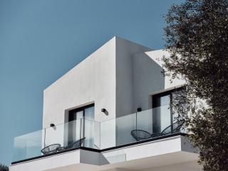 Estelle Villa, a Flamboyant Escape with Pool, By ThinkVilla - Zakynthos - 6