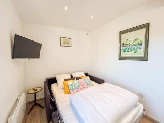 Jardin - Parking - 10 min Centre Ville - Sanary-sur-Mer - 3