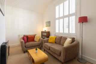 Host & Stay - Chatsworth Court Apartment - Scarborough - 2