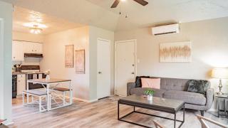 Tendayis Paradise - Abilene - 6