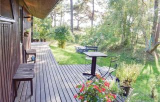 Four-Bedroom Holiday Home In Ahus - Åhus - 7